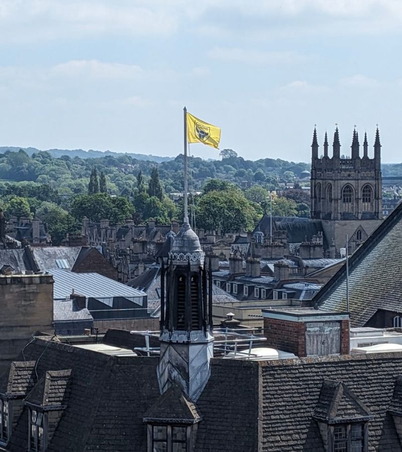 OUFC flag above Oxford Town Hall