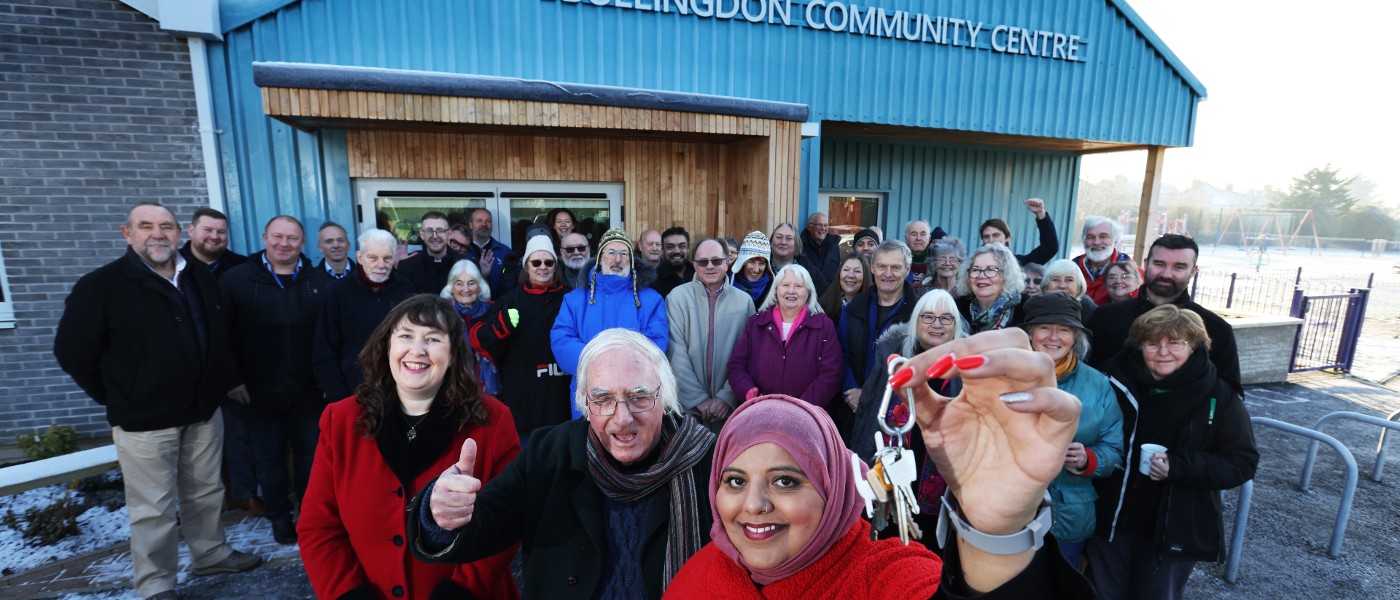 Handover photo opportunity at Bullingdon Community Centre